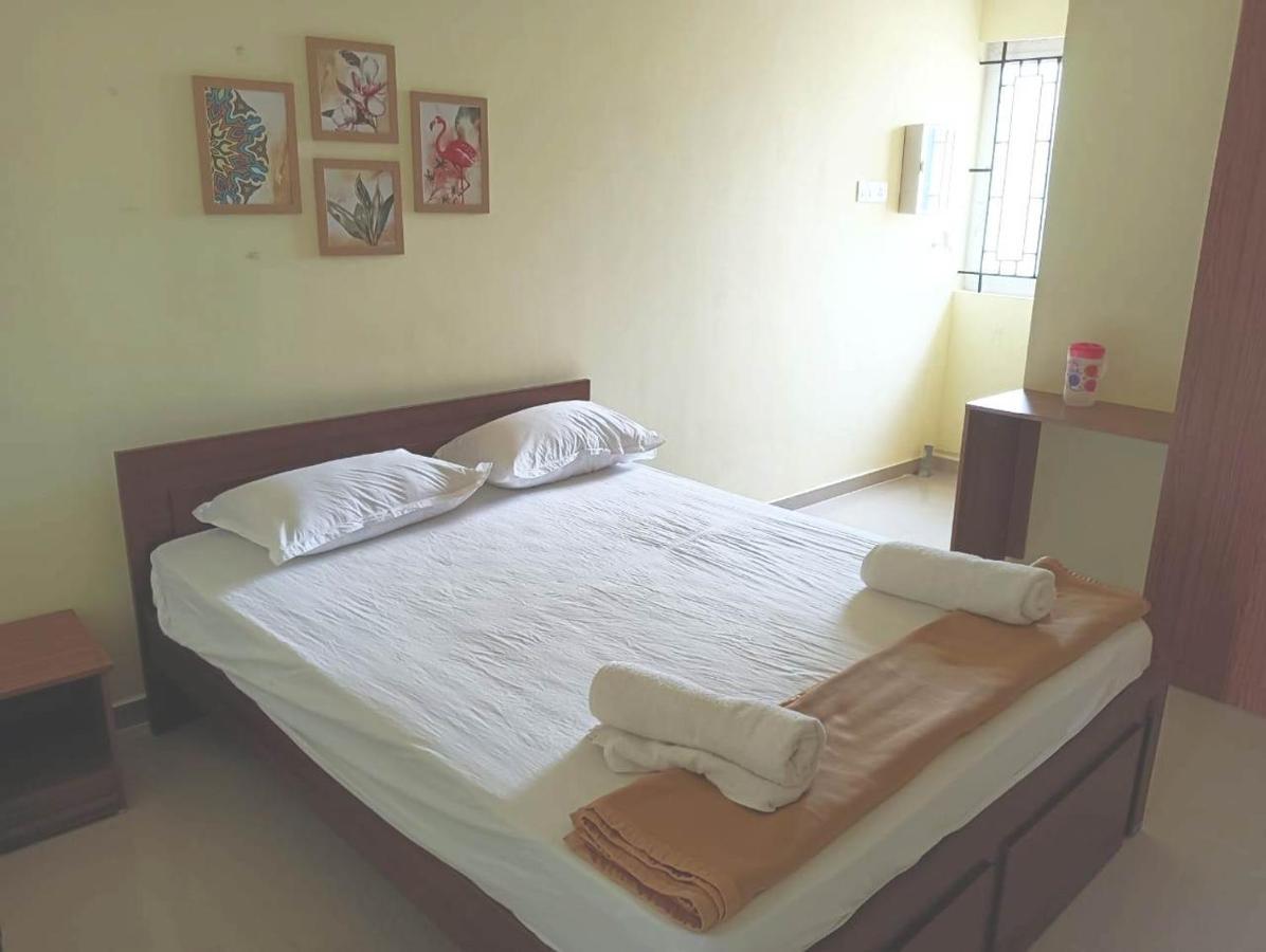 Surathi Enclave Standard Rooms Karumattampatti Екстериор снимка